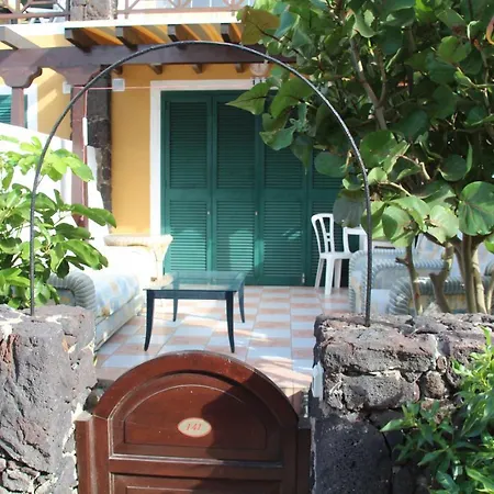 Rocas Del Mar Tenerife * Costa Del Silencio